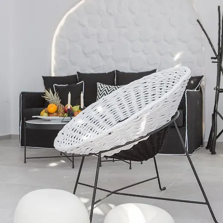 מלון דירות Panos Naxos City