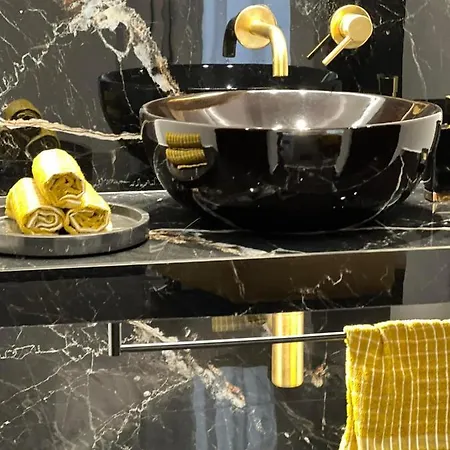 Panos Apartmanhotel 4*