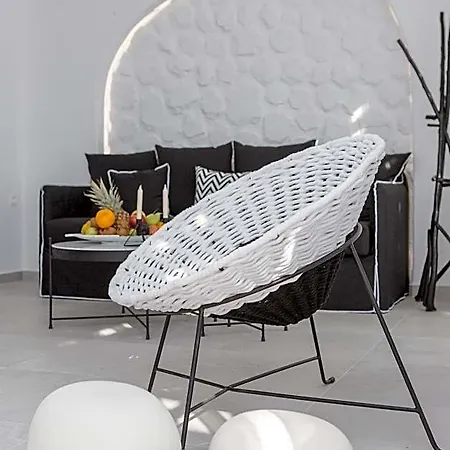 Panos Apartmanhotel 4*