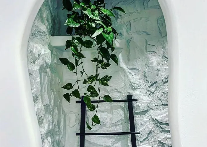 Aparthotel Studios Panos 4*